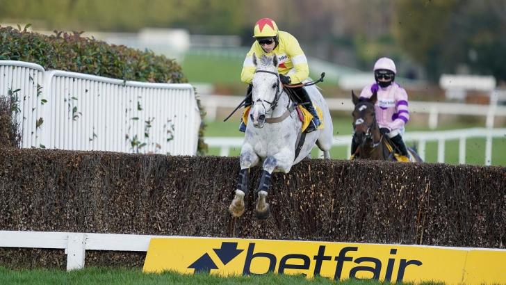 Sandown Racecourse 